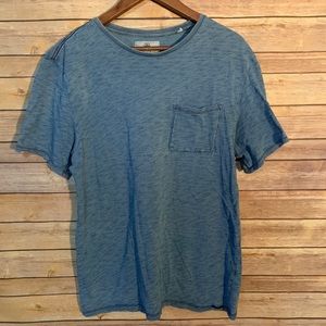 On the Byas Light blue T-shirt Sz L Large